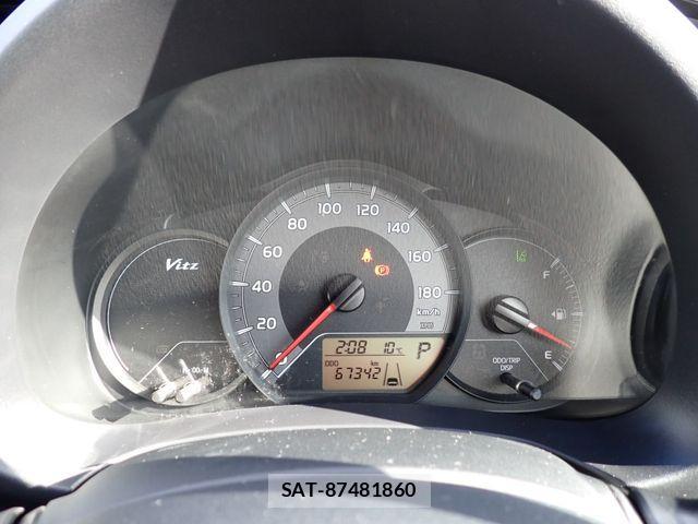 Toyota VITZ 2019-09 1718450-12