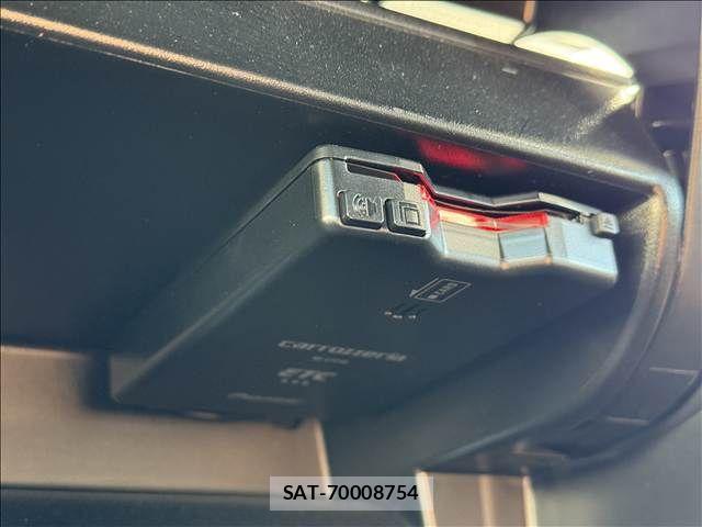 Toyota VITZ 2017-12 1829945-13