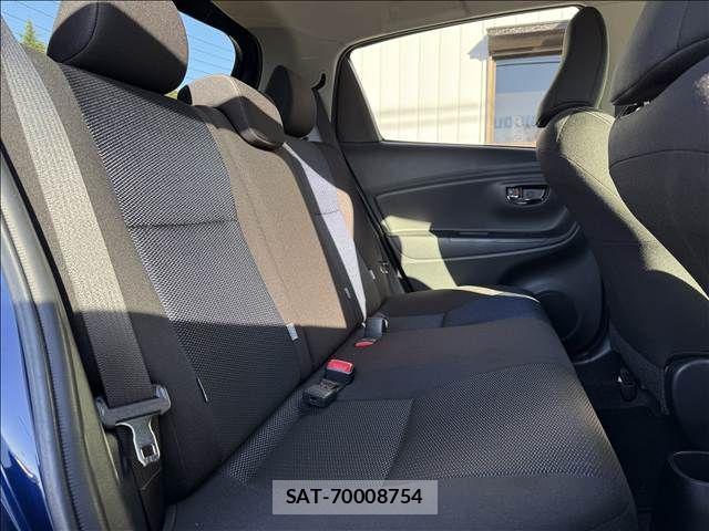 Toyota VITZ 2017-12 1829945-25