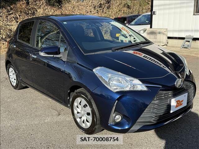 Toyota VITZ 2017-12 1829945-4