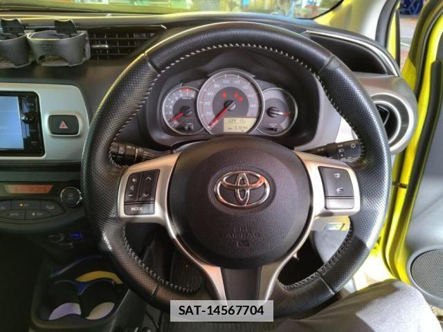 Toyota VITZ 2015-03 1829942-13