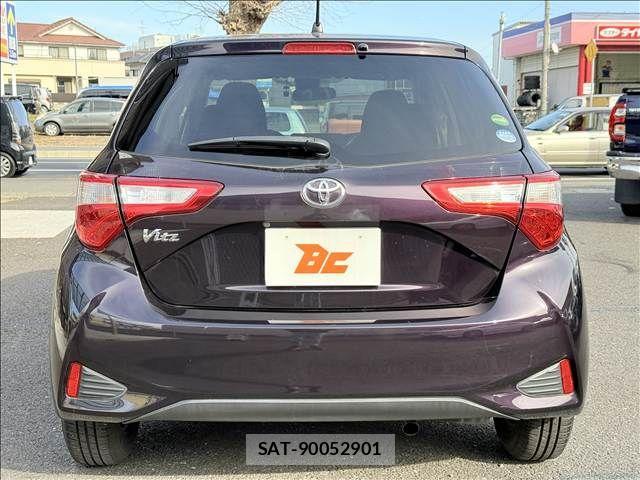 Toyota VITZ 2017-12 2118531-22