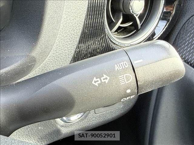 Toyota VITZ 2017-12 2118531-26