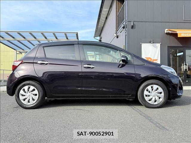 Toyota VITZ 2017-12 2118531-6
