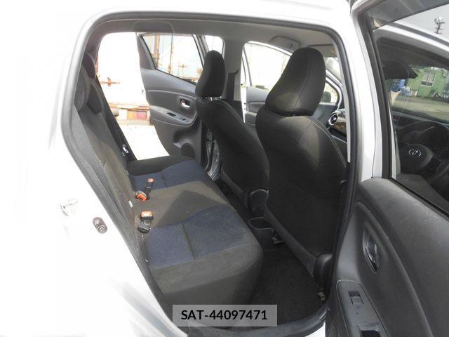 Toyota VITZ 2019-02 2355395-10