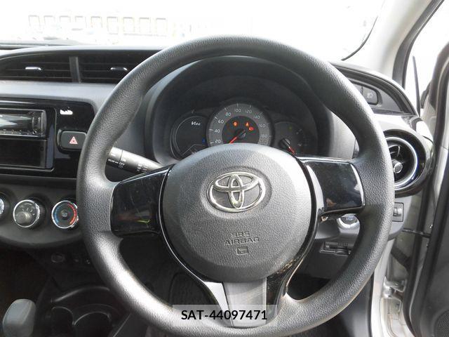 Toyota VITZ 2019-02 2355395-15