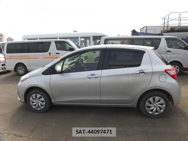 Toyota VITZ 2019-02 2355395-6