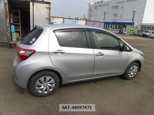 Toyota VITZ 2019-02 2355395-7