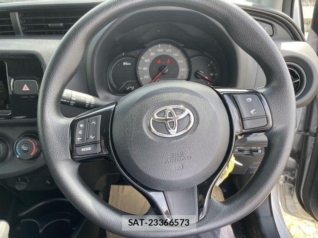 Toyota VITZ 2019-01 2355399-15