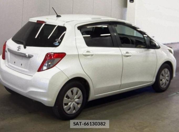 Toyota VITZ 2011 2370886-1