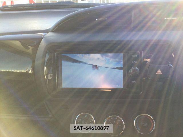 Toyota VITZ 2018-08 2448297-13