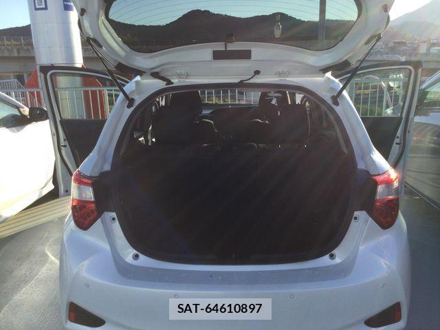 Toyota VITZ 2018-08 2448297-24