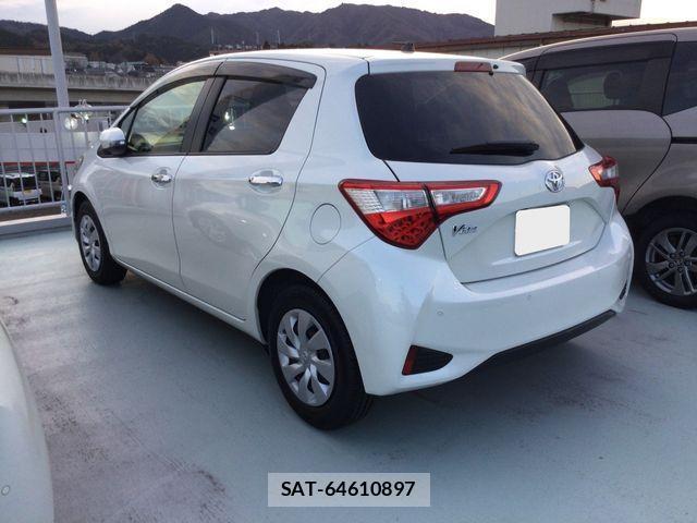 Toyota VITZ 2018-08 2448297-3