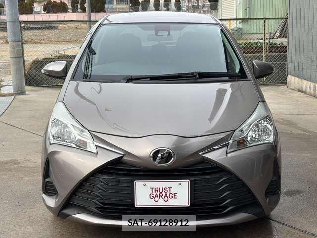 Toyota VITZ 2018-12 3390345-2