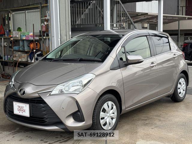 Toyota VITZ 2018-12 3390345-3