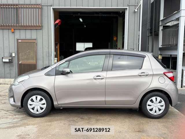 Toyota VITZ 2018-12 3390345-5
