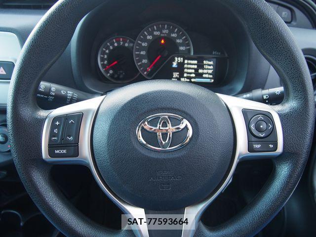 Toyota VITZ 2015-09 3390370-13