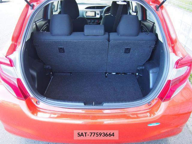 Toyota VITZ 2015-09 3390370-7