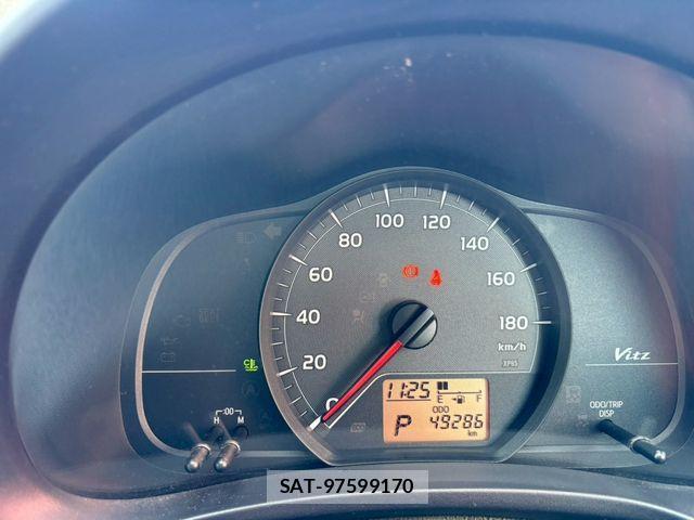 Toyota VITZ 2011-07 3779359-20