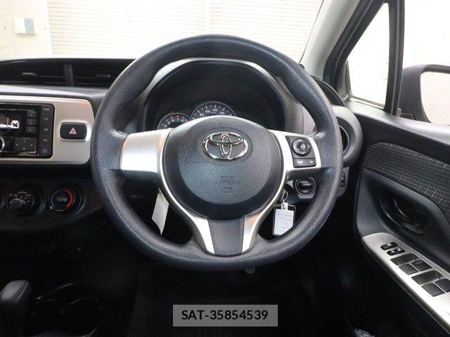 Toyota VITZ 2015-07 4051122-11