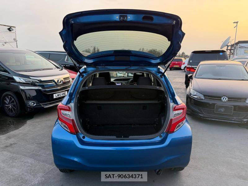 Toyota VITZ 2014-05 1320523-46