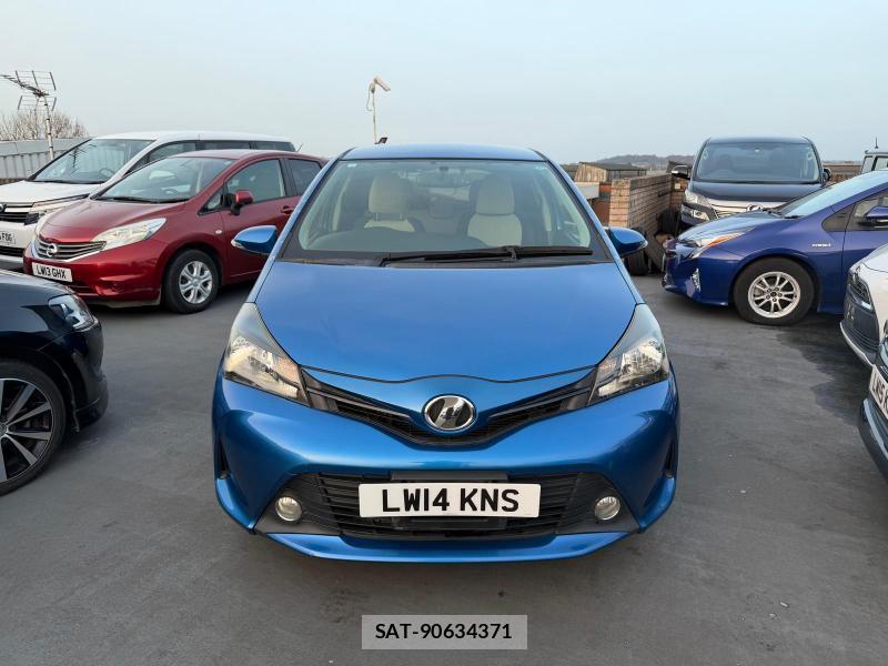 Toyota VITZ 2014-05 1320523-4