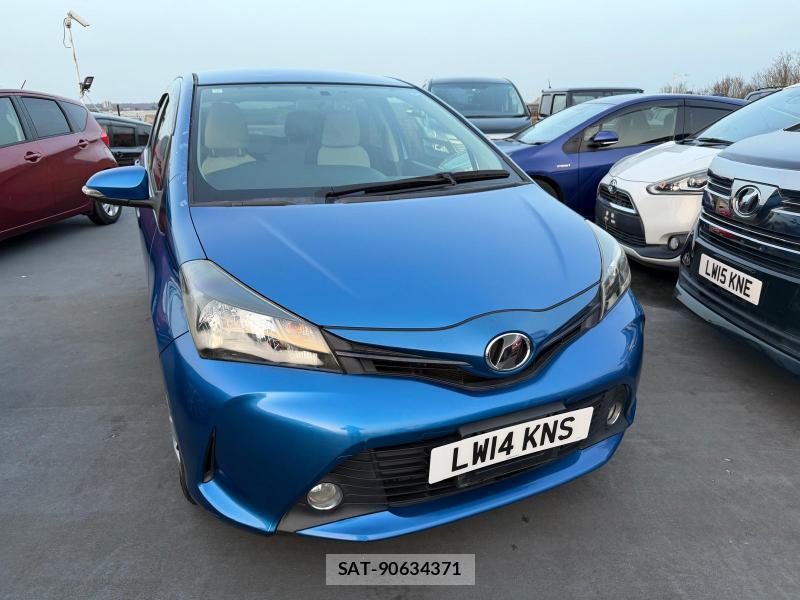 Toyota VITZ 2014-05 1320523-5