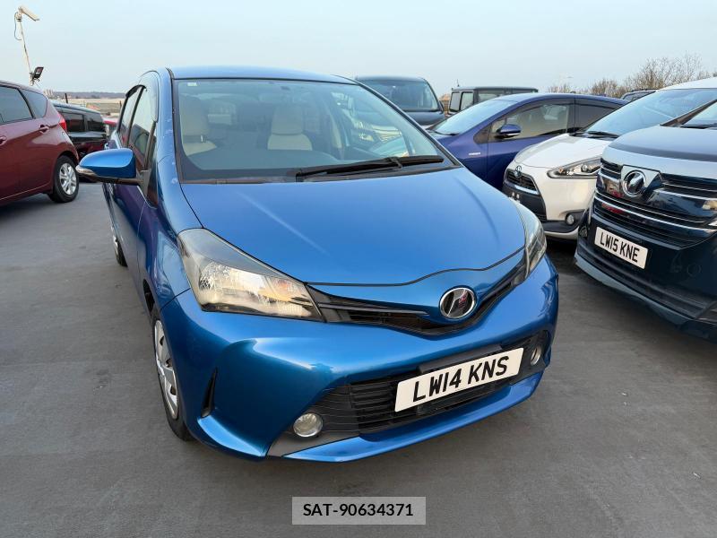 Toyota VITZ 2014-05 1320523-6