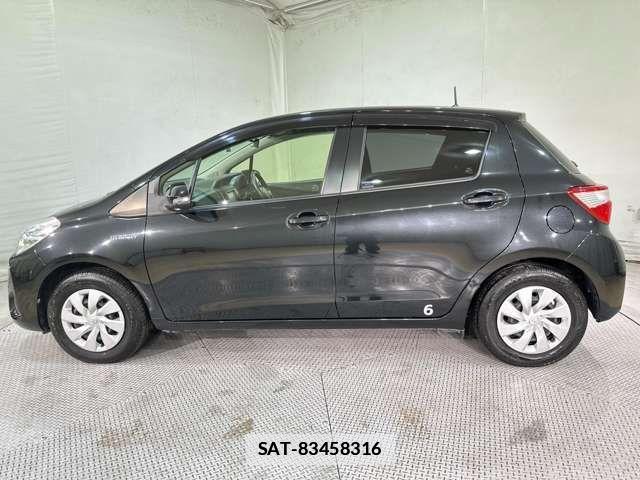 Toyota VITZ 2017-03 4373431-7