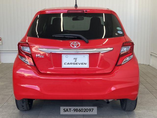 Toyota VITZ 2016-07 4395684-3