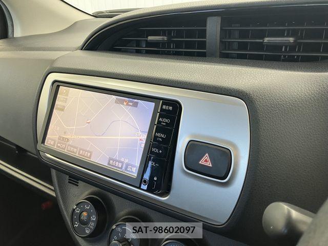 Toyota VITZ 2016-07 4395684-7