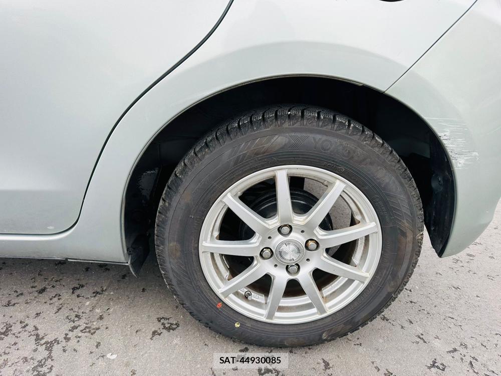 Toyota VITZ 2011 3926110-31