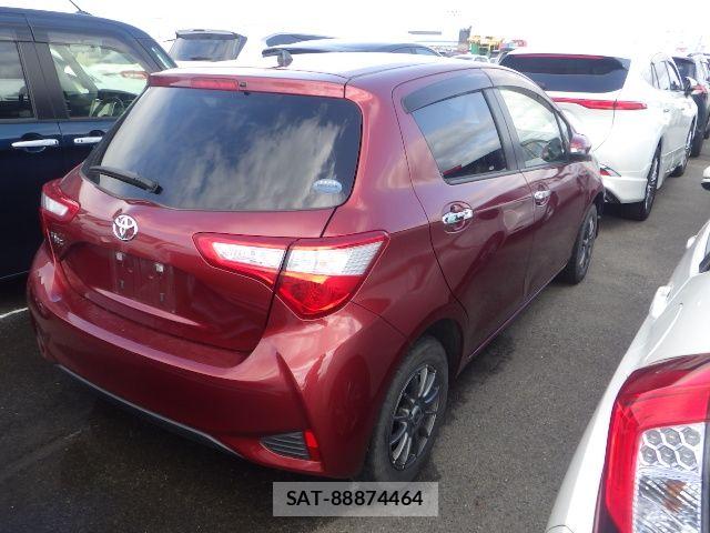Toyota VITZ 2018-07 5882092-3