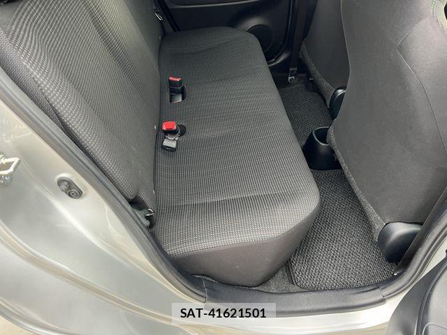 Toyota VITZ 2020-01 5882082-12