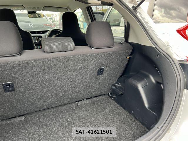 Toyota VITZ 2020-01 5882082-13