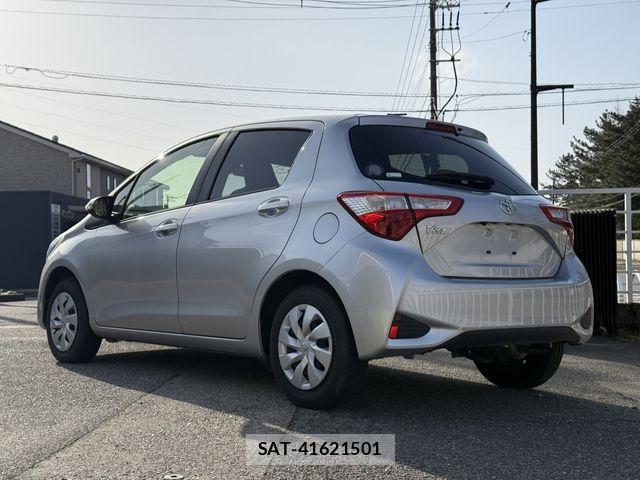 Toyota VITZ 2020-01 5882082-2