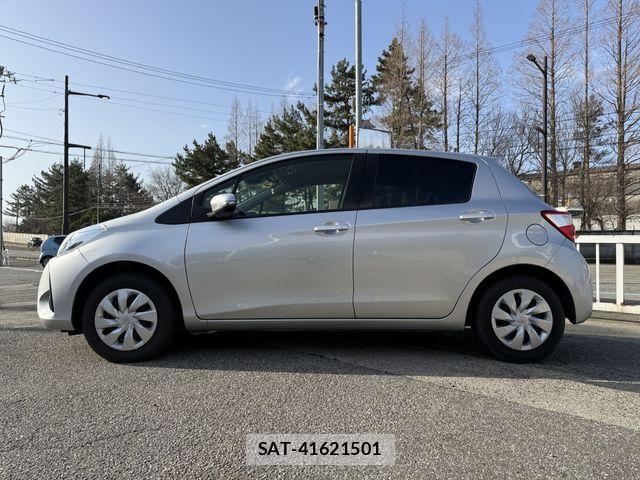 Toyota VITZ 2020-01 5882082-8