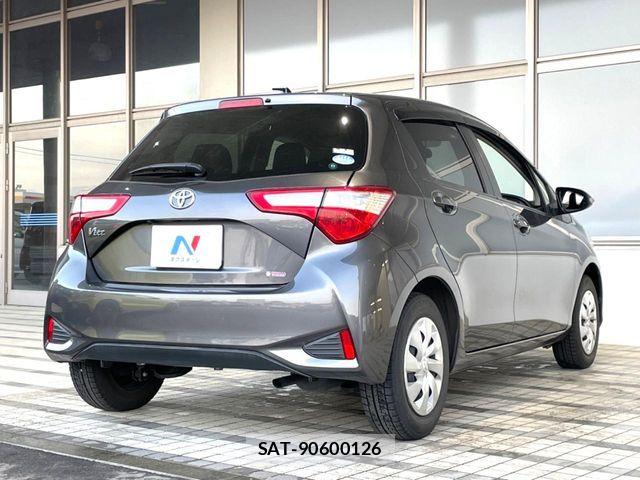 Toyota VITZ 2018-04 5882078-15