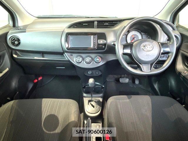 Toyota VITZ 2018-04 5882078-1