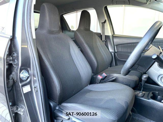 Toyota VITZ 2018-04 5882078-6