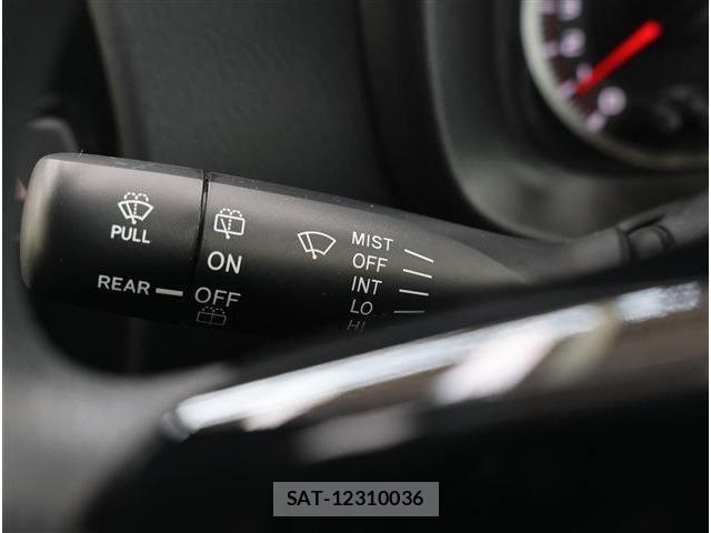 Toyota VITZ 2017-06 5882099-28