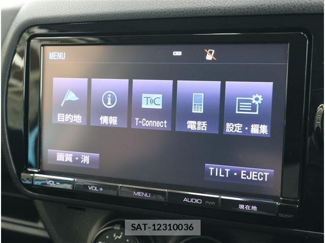 Toyota VITZ 2017-06 5882099-2