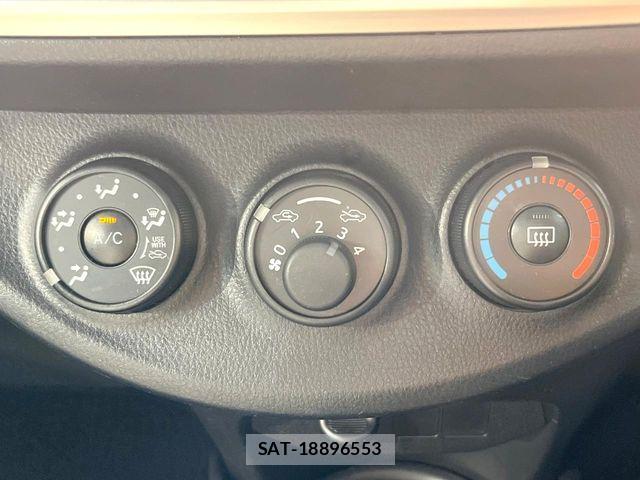Toyota VITZ 2014-08 6022360-6