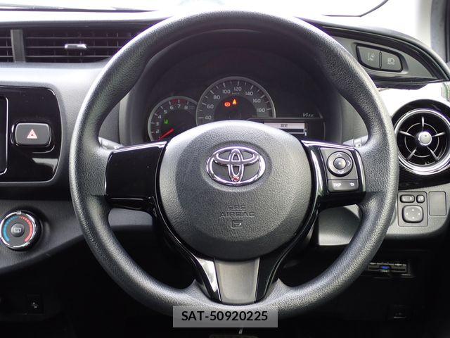 Toyota VITZ 2019-09 6022337-4