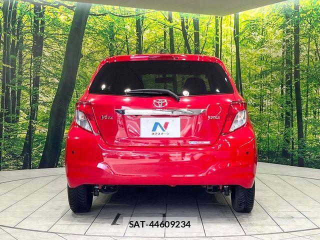 Toyota VITZ 2013-06 6022374-14