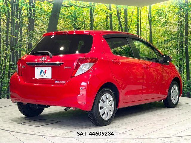 Toyota VITZ 2013-06 6022374-16