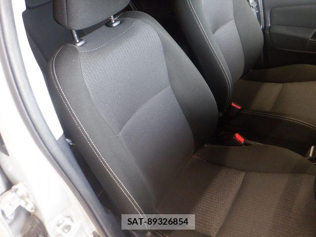 Toyota VITZ 2019-04 6022336-3