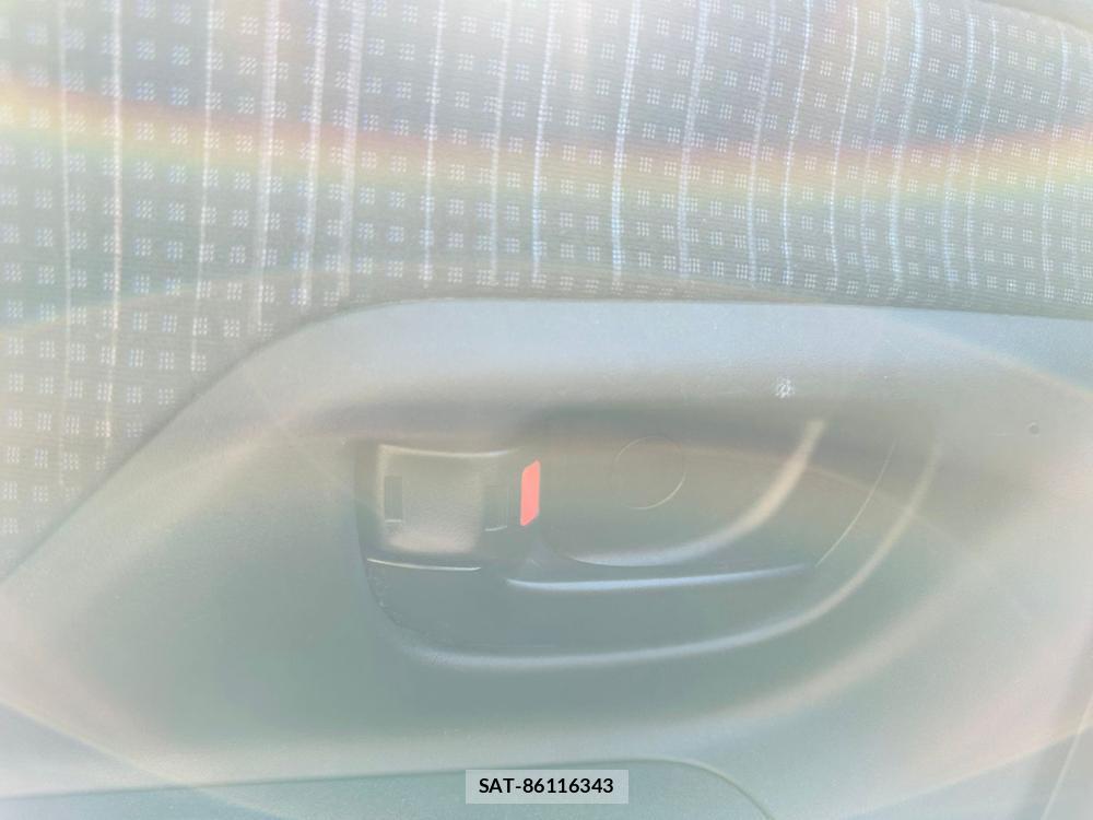 Toyota VITZ 2019 5852478-23