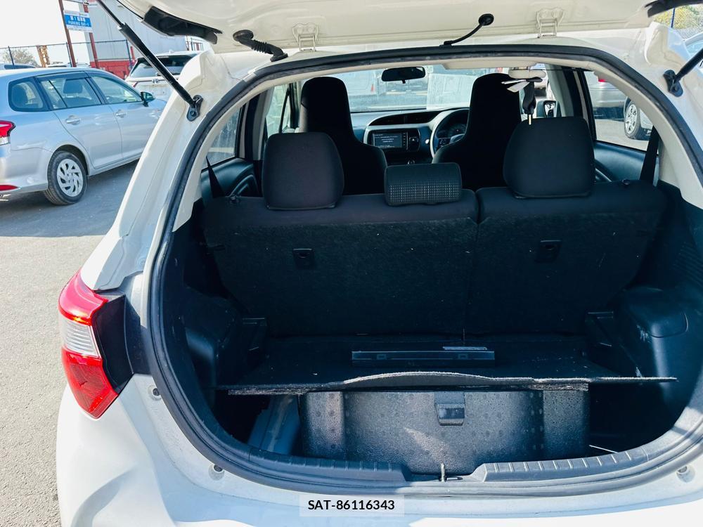 Toyota VITZ 2019 5852478-26