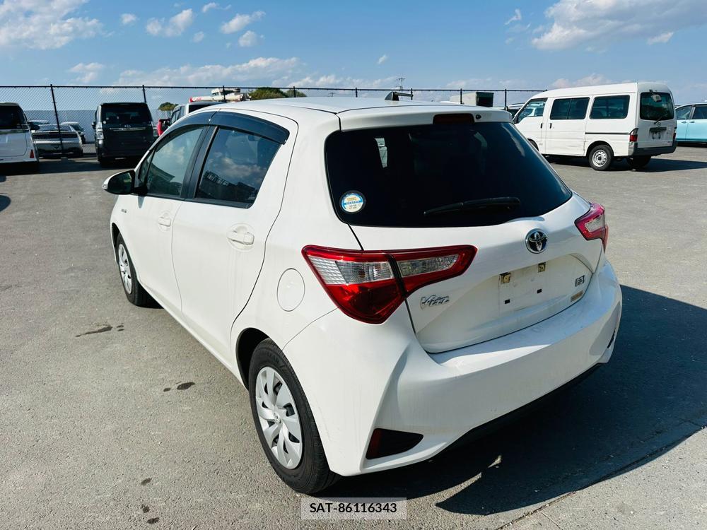 Toyota VITZ 2019 5852478-2